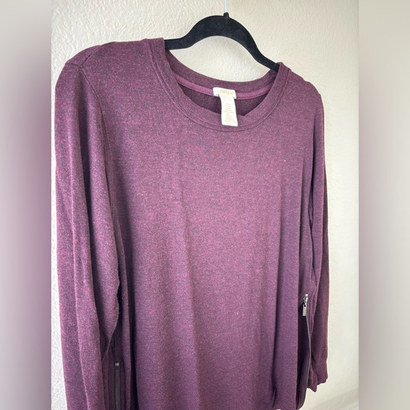 Medium Dark Maroon long sleeve t shirt - Picture 5 of 7